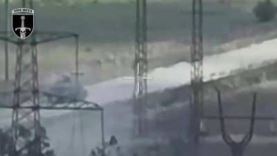 Another Russian T-90M "Breakthrough" tank is getting attacked by Ukrainian FPV quads. The crew had to leave the disabled vehicle after the first impact.