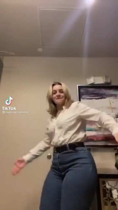 The hips and ass...