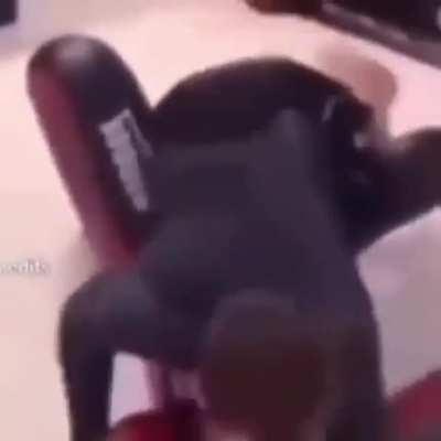 👁️