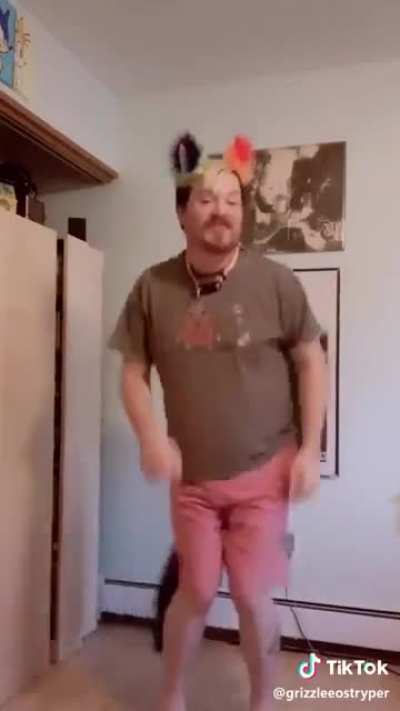 .yY