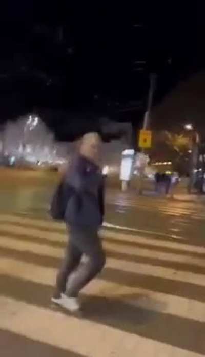 Milujem Slovac. Kontext v komentaroch.