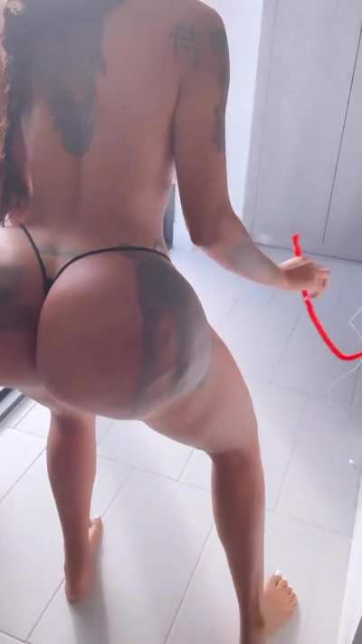 One of the best in the game 😮&zwj;💨🍑