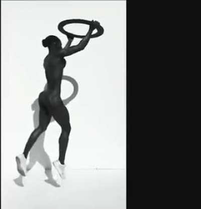 Adrianne Nina @welltrainedbody (Video)