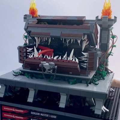 My first MOC for the LEGO x D&amp;amp;D contest: The Ultra Mimic!