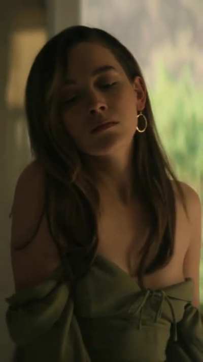 Victoria Pedretti | You