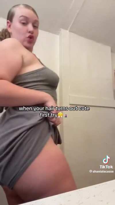@shanialacasse