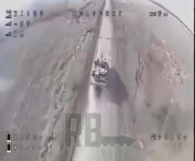 Russian FPV drone destroys an Abrams tank.
