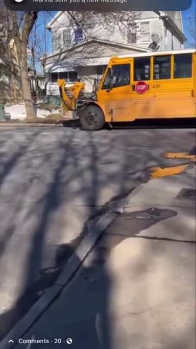 camera man finds himself in the middle of a police pursuit of two vehicles with multiple suspects in Rochester. two resulting crashes with a school bus and a home, foot chase immediately following.