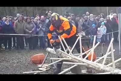 HMRB While I show you how valuable I&rsquo;ll be during the Zombie Apocalypse.
