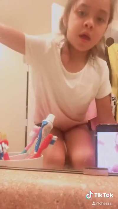 She wins the wipe it down challenge