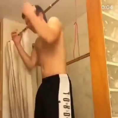Num faz isso mo&ccedil;o &eacute; pergoso