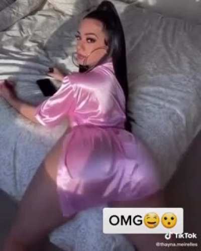 Quite the thicc thot if I may say