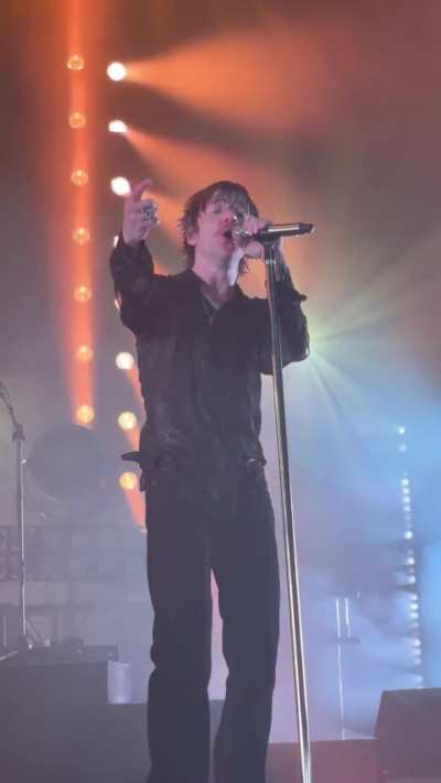 Cage The Elephant Durant