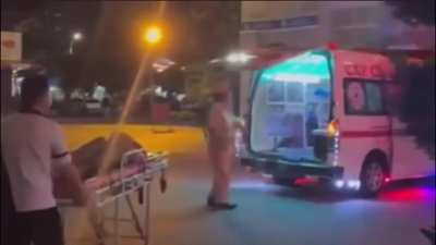 Police got hit by motorbike on Trần Ph&uacute; street , H&agrave; Tĩnh