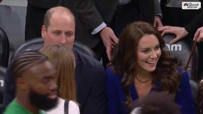 [Highlight] Prince and Princess of Wales watch the Heat-Celtics game at TD Garden