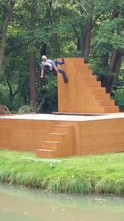 Man starts as a lost drunk, but then&hellip;