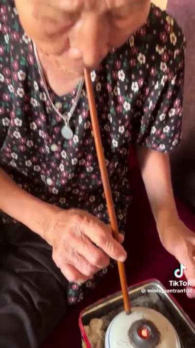 Grandma got them techniques