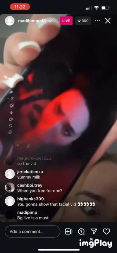 Madibanned showing herself sucking big dick 