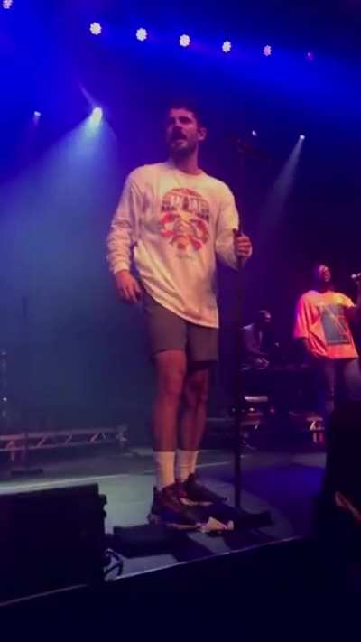 London was AMAZING. Here’s All Time Low! Request any other you want me to post!! Please credit me if you share/repost this anywhere :) <3 (Yes, my singing is horrible.)