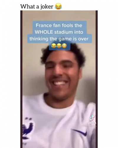 France fan fools the entire stadium into thinking the game is over