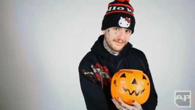 Happy Halloween guys 🎃🖤
