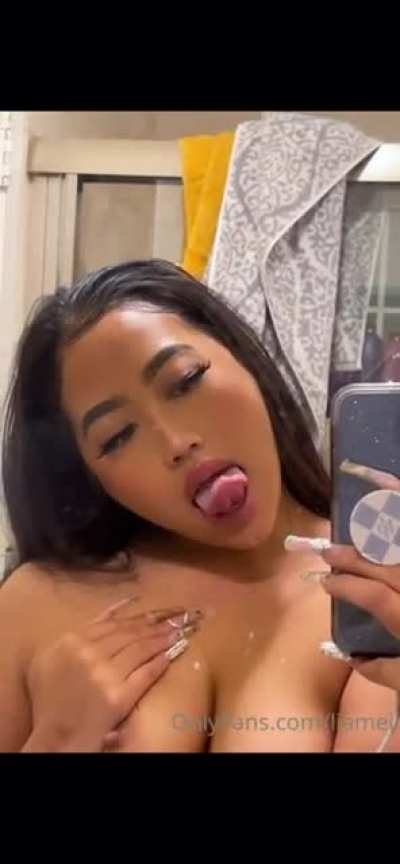 Spit 💦