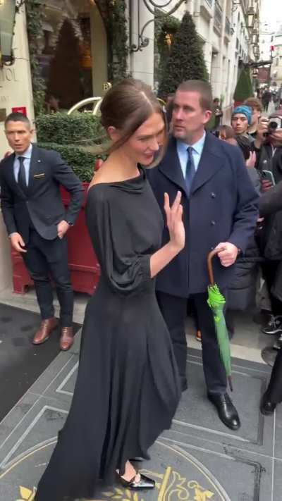 Leaving Christian Dior Haute Couture S/S ’26 Show at Paris Fashion Week 01/26/2026