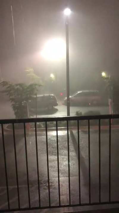 For my very first post, I thought I would post this beautiful storm. Hope y&rsquo;all enjoy it as much as I am rn.