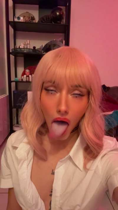 😛