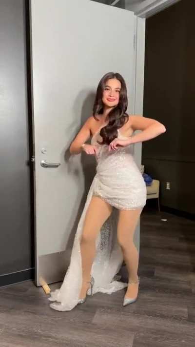 Anne Curtis