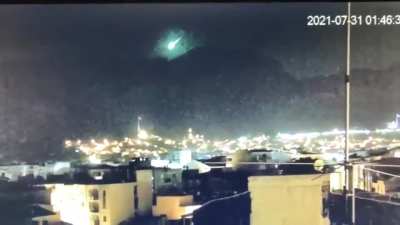 Meteor d&uuml;şm&uuml;ş