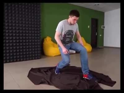 How the famous &ldquo;sitting in the air&rdquo; trick works