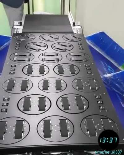 Package sorting machine