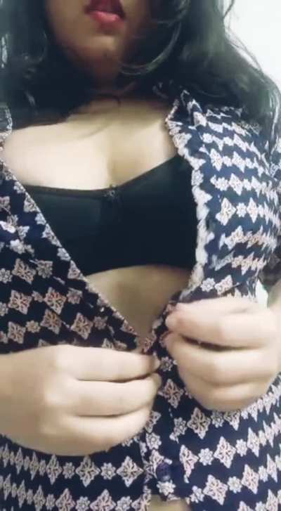Daddy told me he likes sanskari (ethical) daughter only 🥰🥺