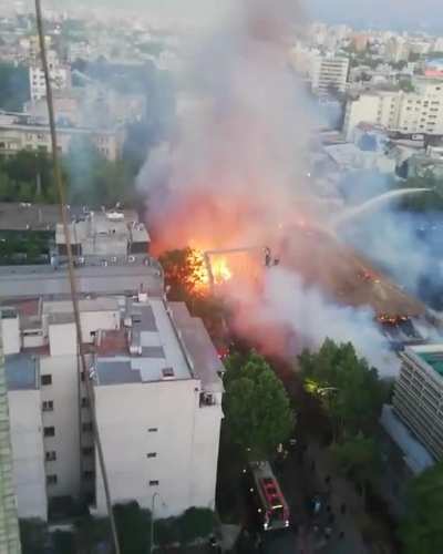 Momento en el que cae el campanario de la iglesia y se escucha al esp&iacute;ritu santo.