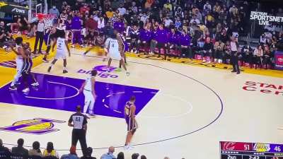 [Highlight] LeBron hugs Jarett Allen... and draws a foul?