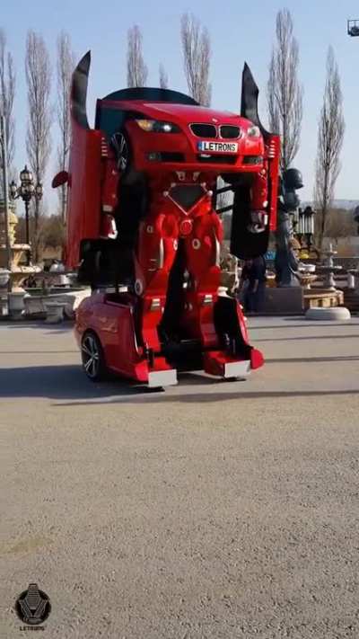 Letrons &ndash; первая в мире BMW, способная превращаться в трансформера