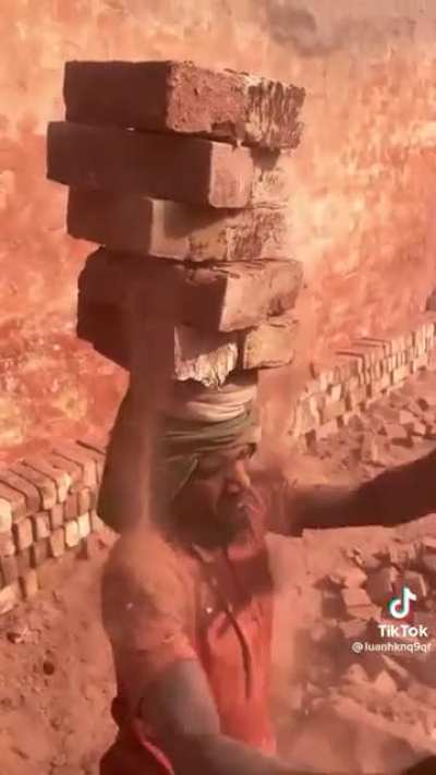 Head Brick Stacking Skills