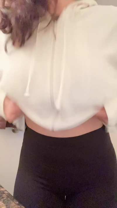 (Oc) how would you like to suck on these