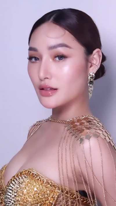 Sachzna Laparan