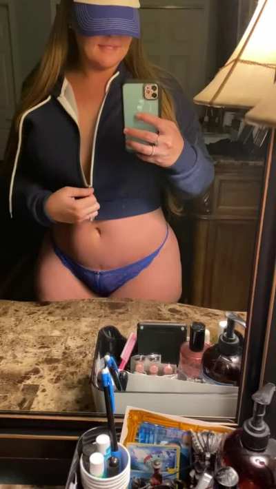 Anyone like curvy girls ❤️👅(drop) (f)