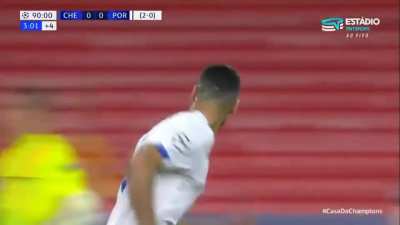 Viram o gola&ccedil;o do Taremi agora contra o Chelsea?