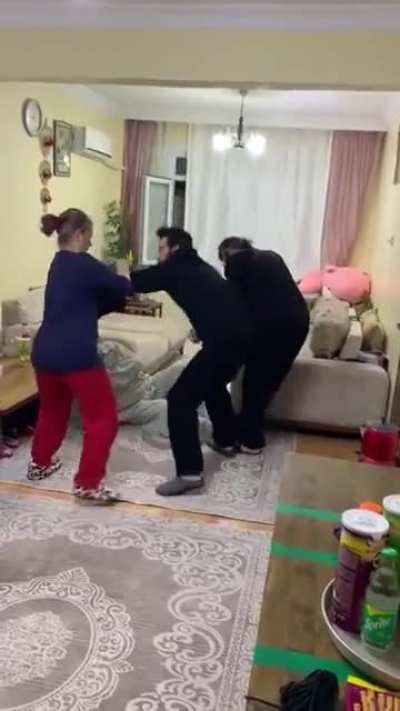 Ninemi asla pokemon yapmam diyenler 👇🏿👇🏿👇🏿👇🏿👇🏿