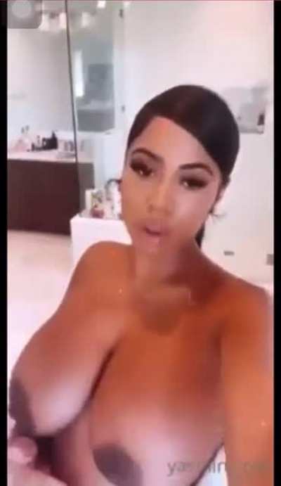 🤤🍈🍈