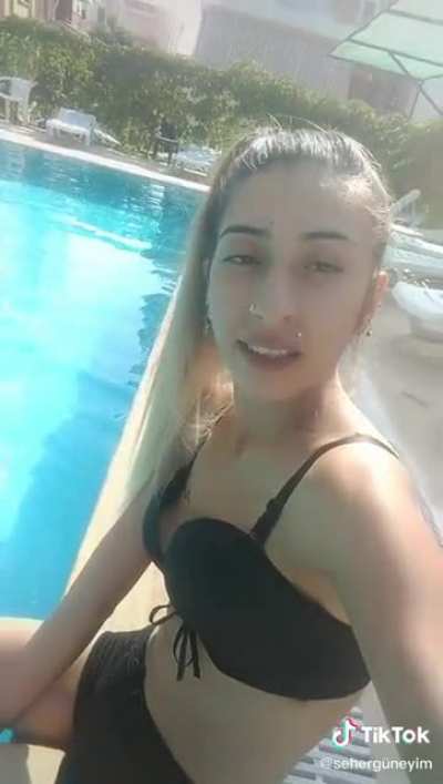 Nipslips piercing
