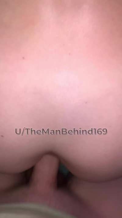 [00:05] “you’re gonna make me cum again” that was 3 with a couple squirts🔥🔥💦💦
