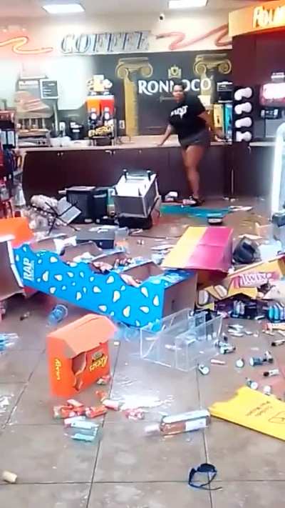 Karen Destroys the Whole Store