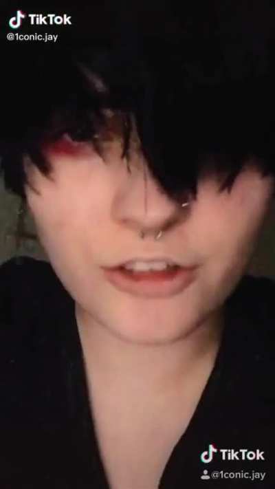 Emo vibes
