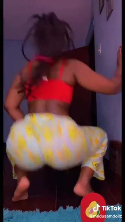 😳
