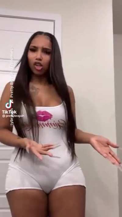 😈
